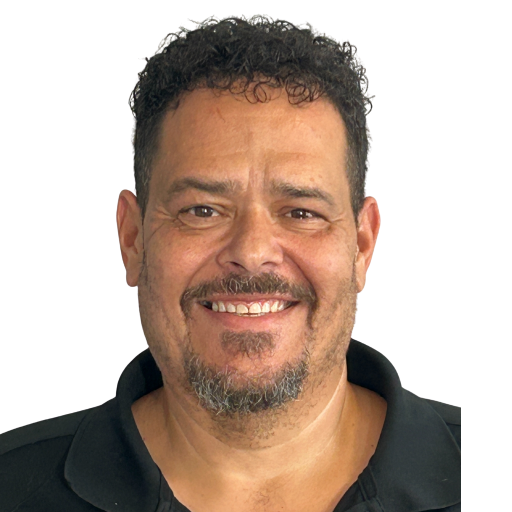 Karry's Automotive 2104 Santa Barbara Blvd Manager Anthony Crespo